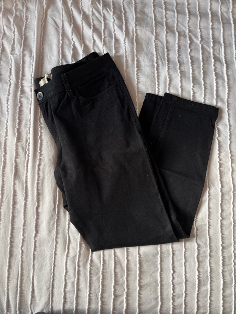 Banana Republic Women's Skinny Jeans in Black